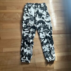 AKIRA Black and White Camo Cargo Pants